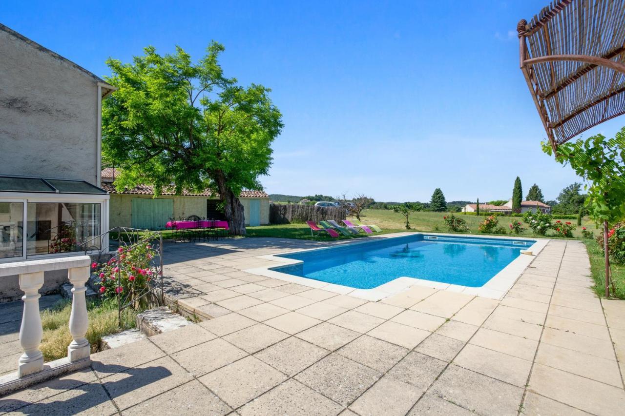 Villa Charmante A La Tour-D'Aigues Avec Piscine Privee 외부 사진